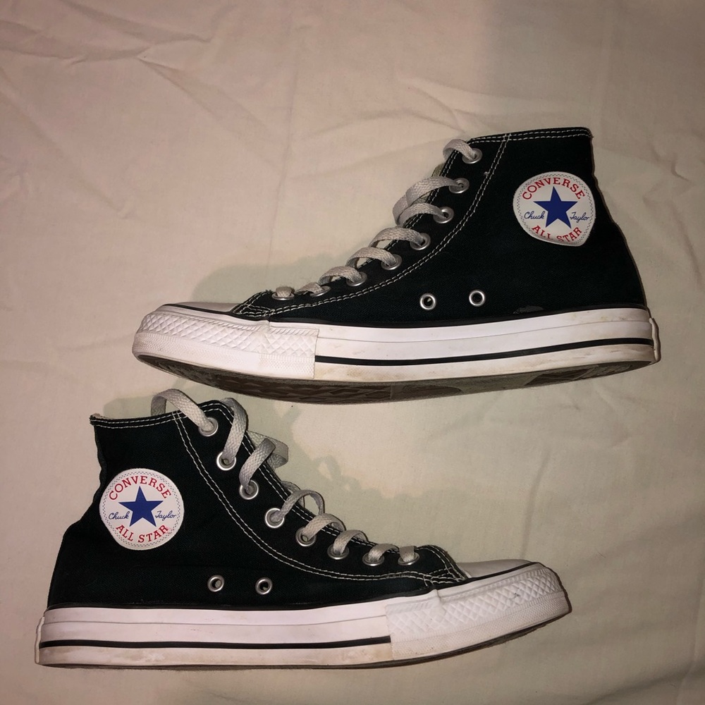 Converse, black high tops, barely used, size 9